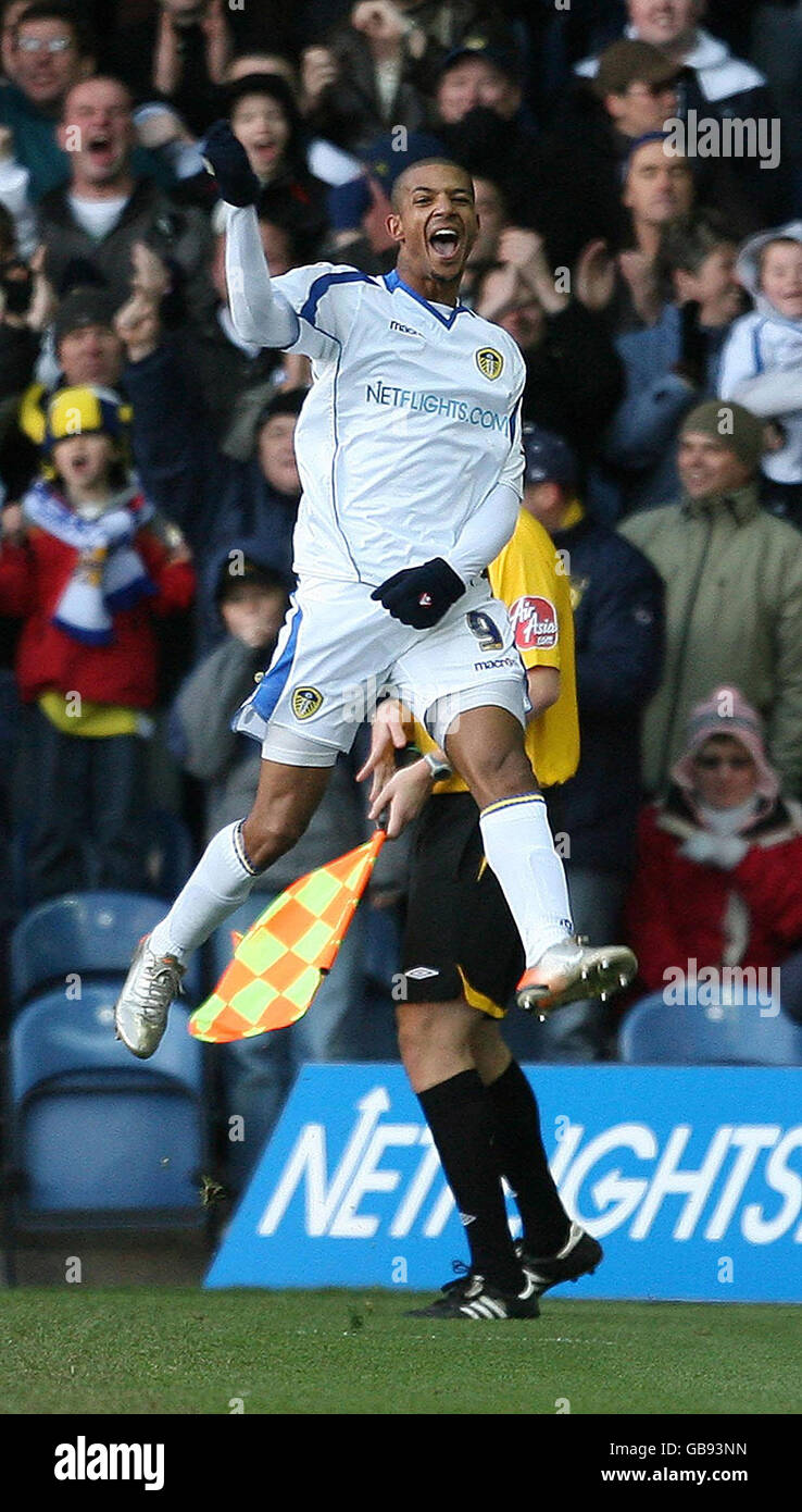 Leeds United's Jermaine Beckford celebrates his goal during the Coca-Cola Football League One match at Elland Road, Leeds. Stock Photo