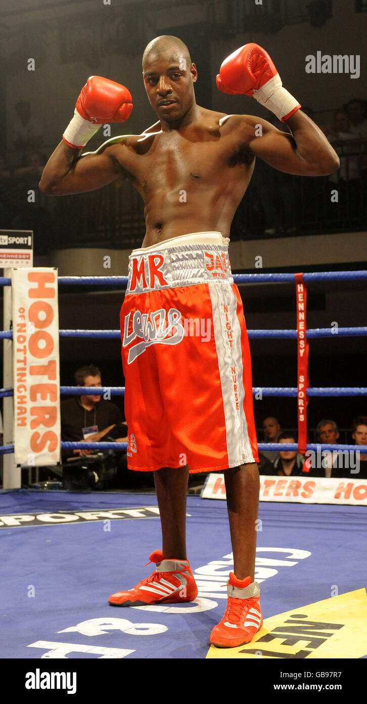 Dwayne Lewis of Canning Town celebrates victory over Sheffield's Dean Walker, in a Super-Middleweight contest at Bethnal Green's York Hall. Lewis won the bout with a first round TKO Stock Photo