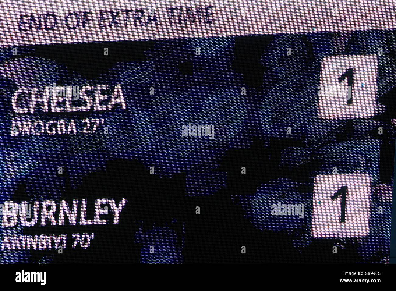 Soccer - Carling Cup - Fourth Round - Chelsea v Burnley - Stamford Bridge. The scoreboard displays the score after extra time Stock Photo
