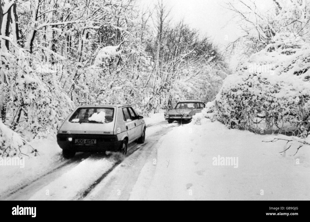 Cotswolds road Black and White Stock Photos & Images Alamy