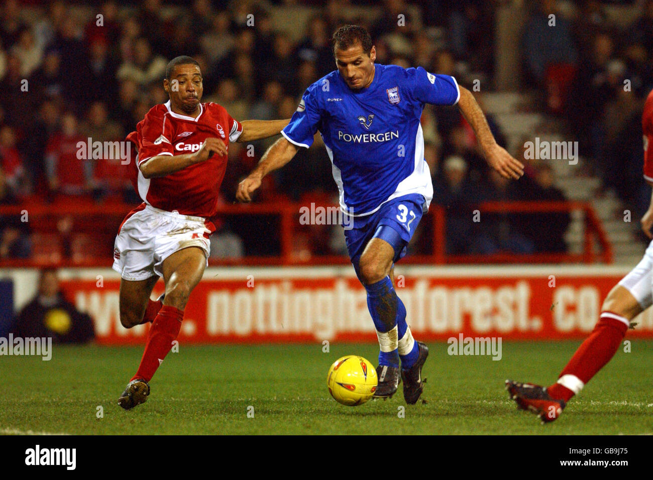Nottingham Forest's Des Walker (l) and Ipswich Town's Shefki Kuqi (r)battle for the ball Stock Photo
