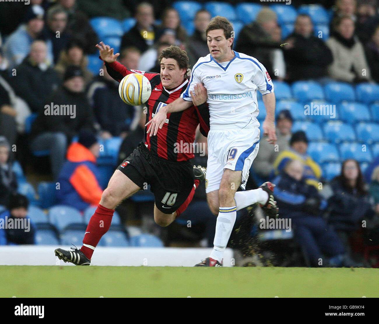 Leeds United's Ben Parker (right) and Hartlepool's Joel Porter during the Coca-Cola Football League One match at Elland Road, Leeds. Stock Photo