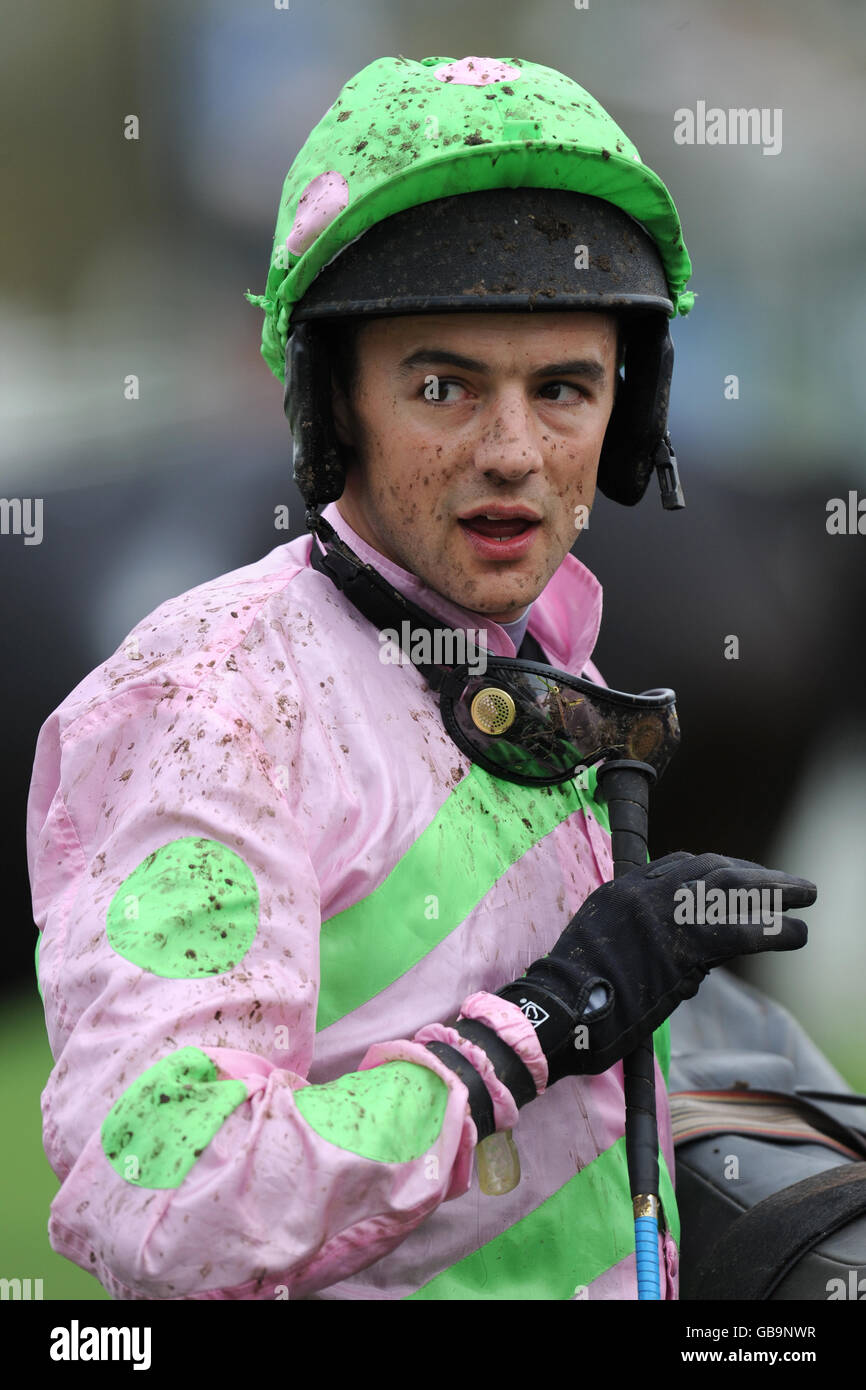 Horse Racing Uttoxeter Racecourse. Robert Walford, jockey Stock Photo