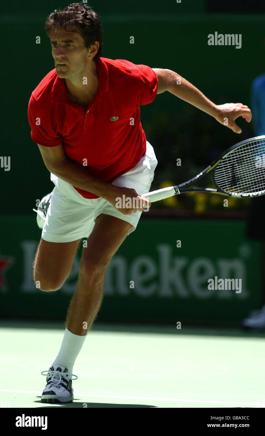 John Van Lottum of Holland in action during his match against Gustavo  Kuerten of Brazil Stock Photo - Alamy