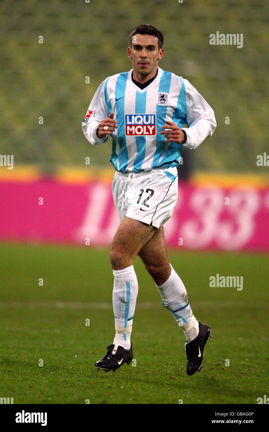 Soccer - German Bundesliga - 1860 Munich v Borussia Monchengladbach. Danny  Schwarz, 1860 Munich Stock Photo - Alamy