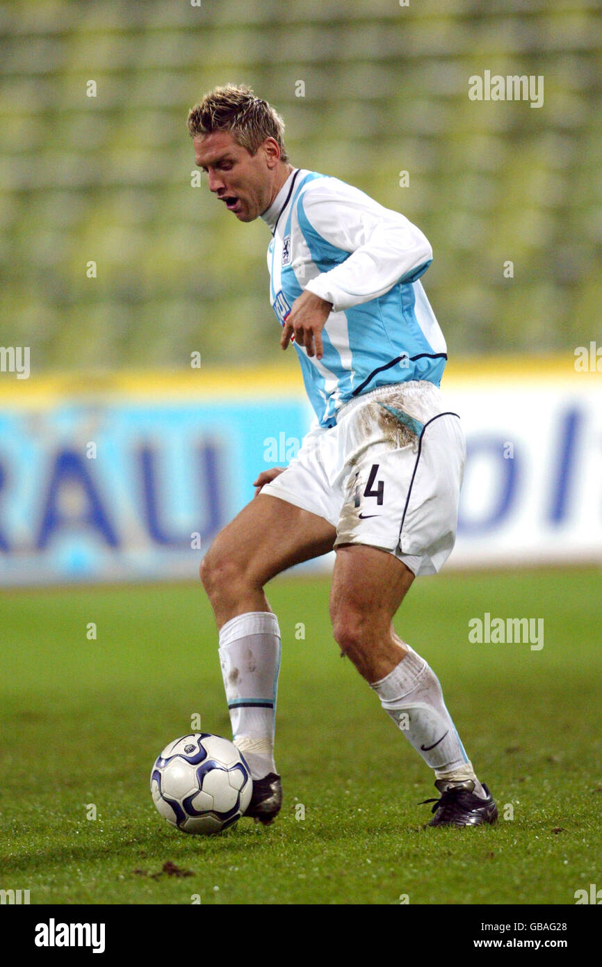 Soccer German Bundesliga 1860 Munich V Borussia Monchengladbach Torben Hoffmann 1860 Munich Stock Photo Alamy