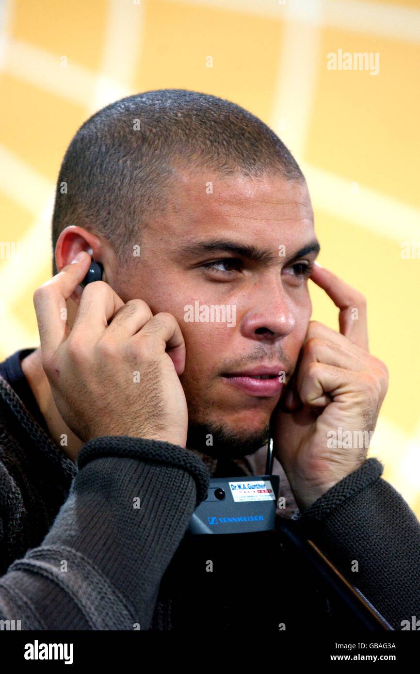 Soccer FIFA World Player Of The Year Awards 2003 Basel Stock Photo