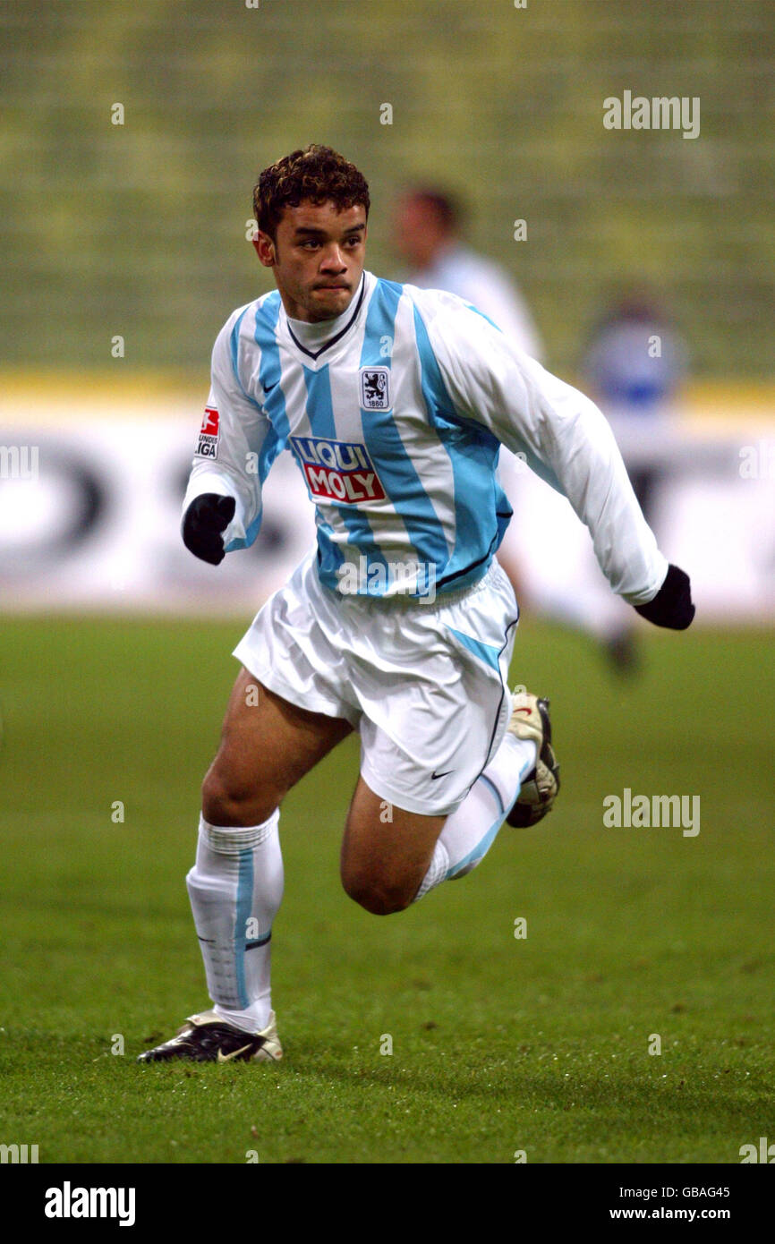 Soccer - German Bundesliga - 1860 Munich v Borussia Monchengladbach. Danny  Schwarz, 1860 Munich Stock Photo - Alamy