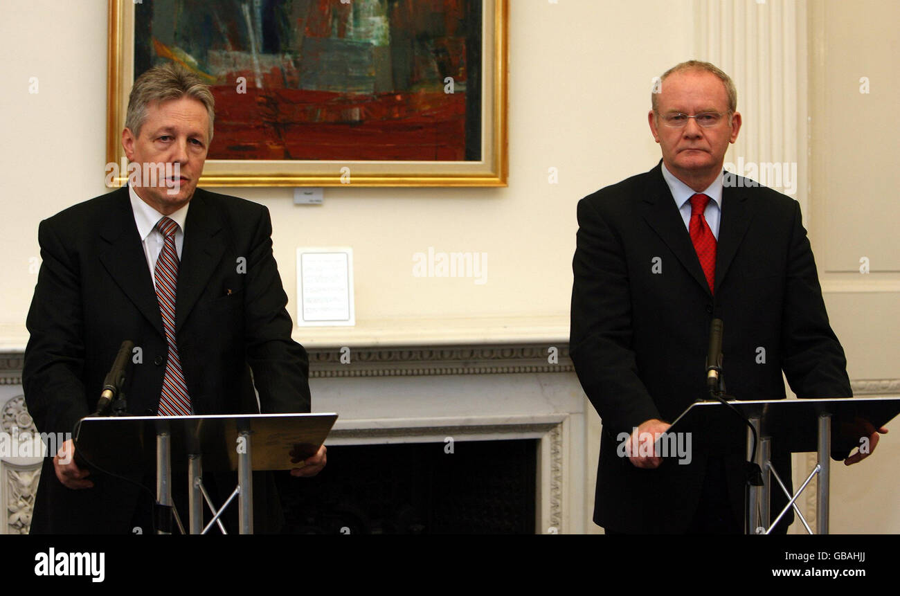 Northern Ireland Executive meeting Stock Photo Alamy