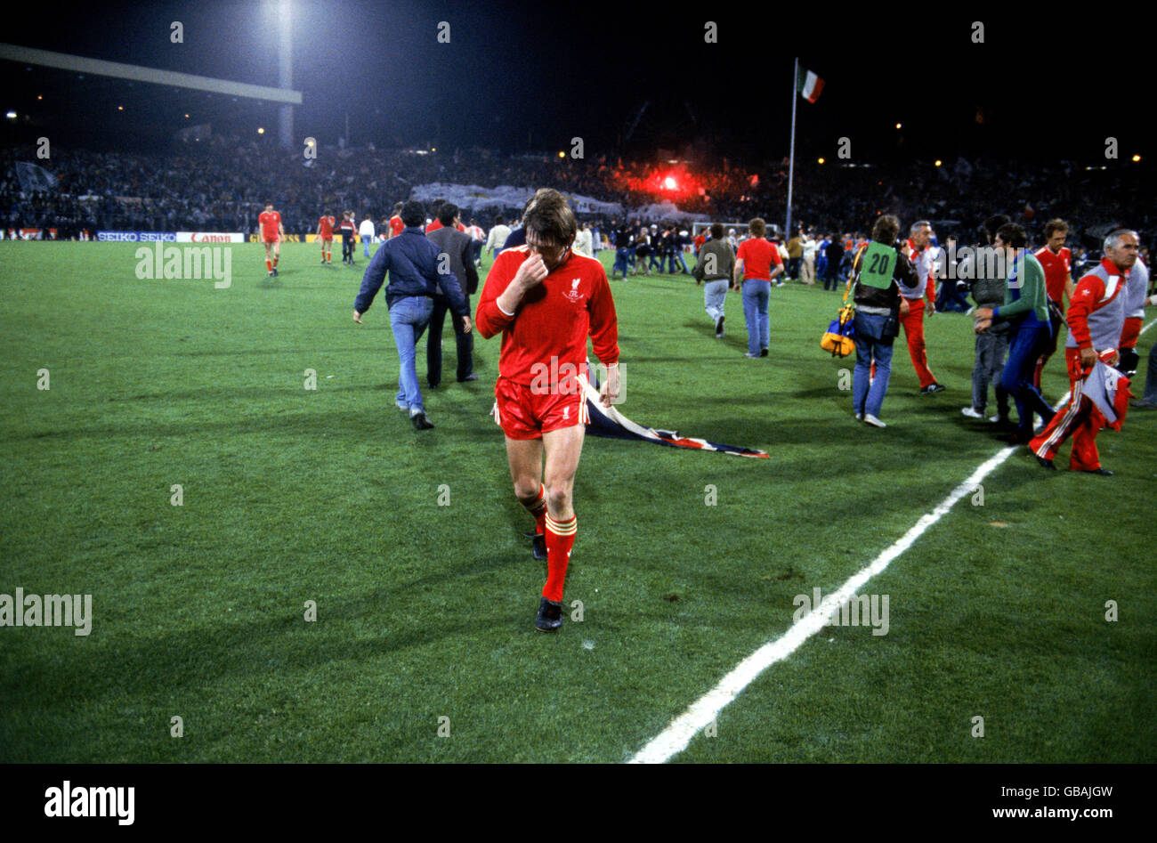 Liverpool's Kenny Dalglish walks off the pitch after his team's 10 defeat Stock Photo Alamy