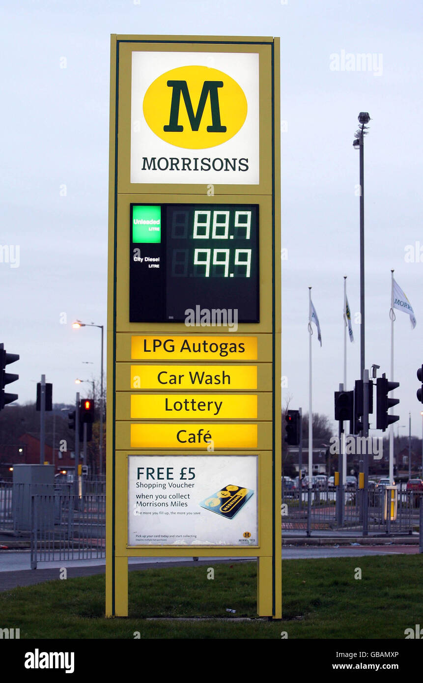 Morrisons car wash hires stock photography and images Alamy