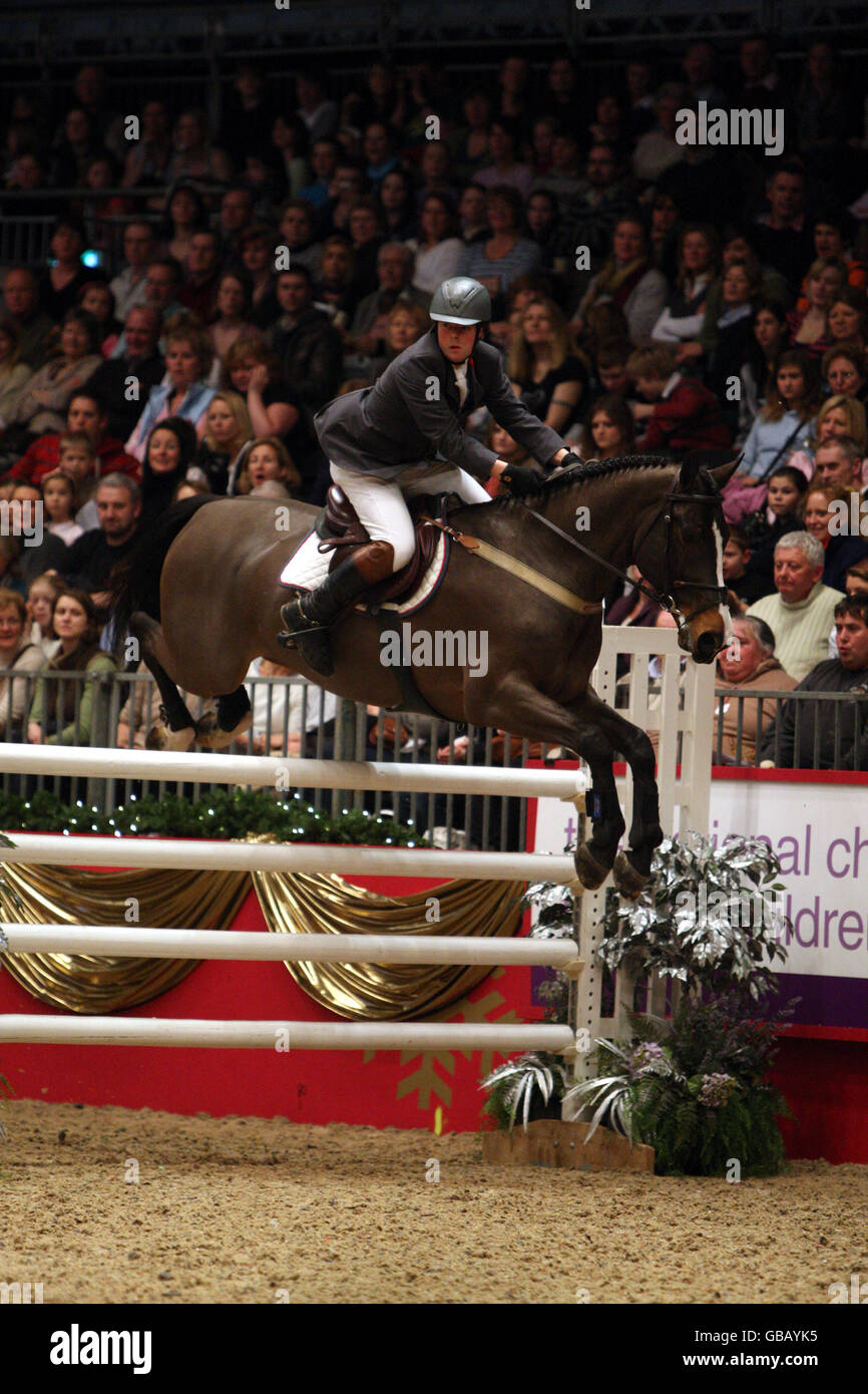 Equestrian - London International Horse Show - Day Three - Olympia Stock Photo