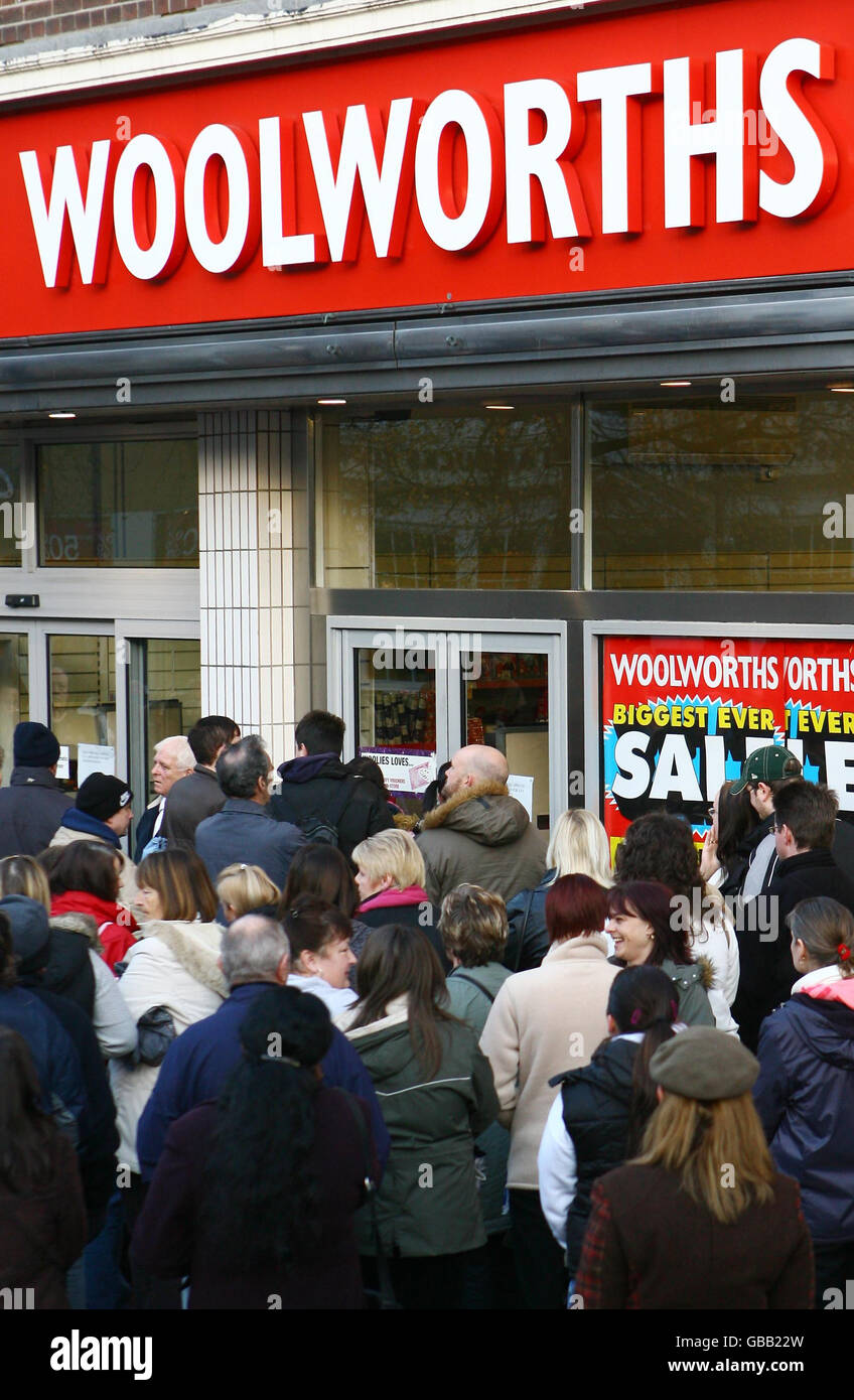 Woolworths to launch closingdown sale Stock Photo Alamy
