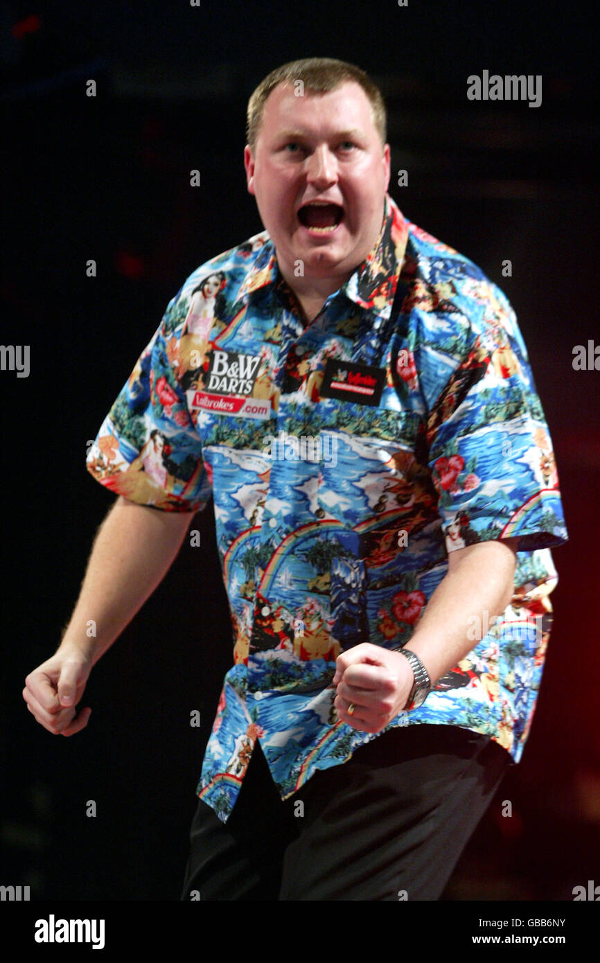 Darts Ladbrokes World Championship 2004 Stock Photo Alamy