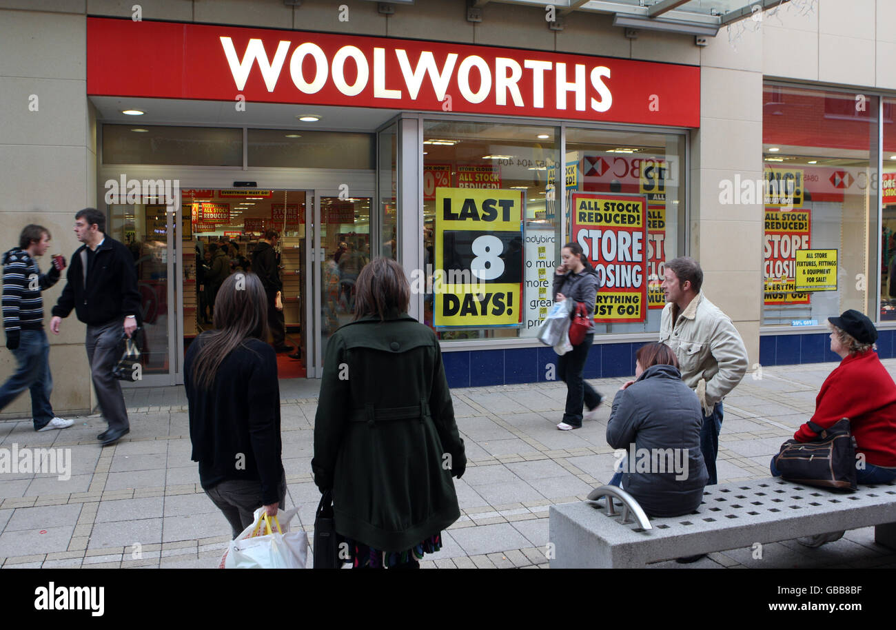 A general view of the Woolworths Store, in Kings Lynn. Vancouver Quarter Shopping Centre 30-36 New Conduit Street, King's Lynn, PE30 1DL. Stock Photo
