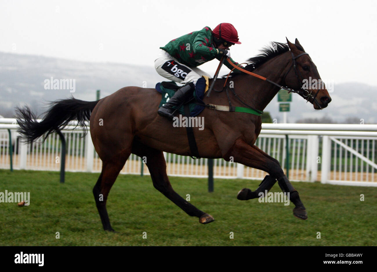 Full length side view winning riding action england mangsb hi-res stock ...