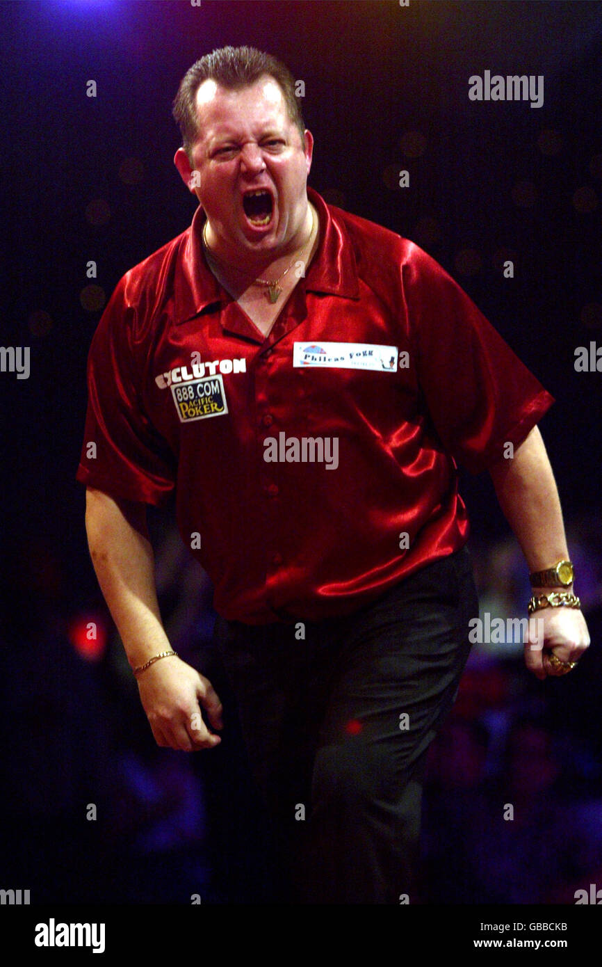 Darts BDO World Championship 2004 Final Stock Photo Alamy