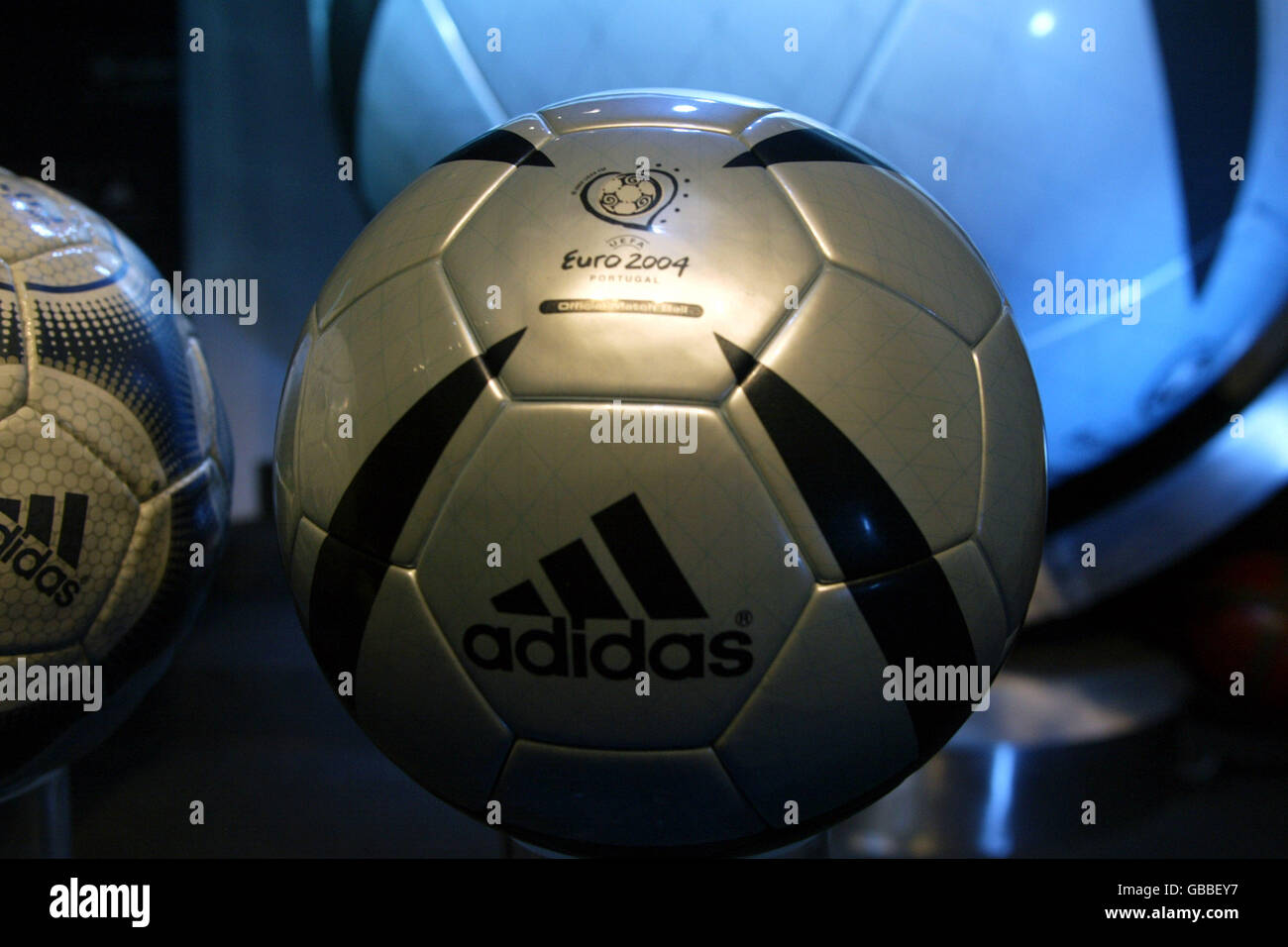 Soccer - Launch of Official UEFA Euro 2004 Match ball - Adidas Roteiro  Stock Photo - Alamy