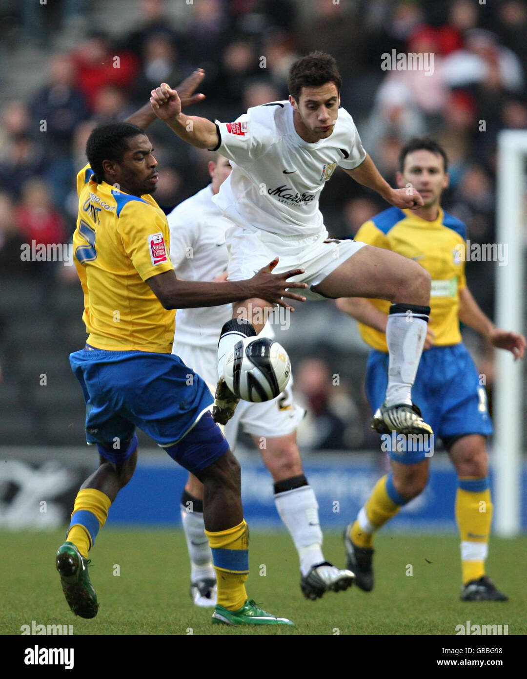 Soccer - Coca-Cola Football League One - Milton Keynes Dons v Southend United - Stadium:MK Stock Photo