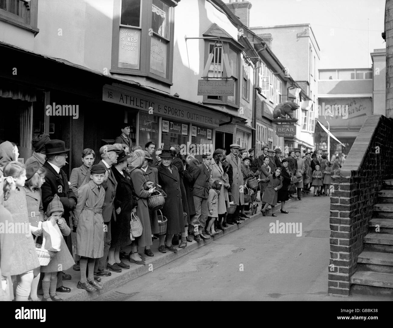 Old horsham hires stock photography and images Alamy