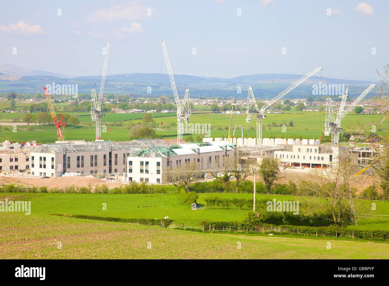 Dumfries Hospital. Construction of new acute district general hospital
