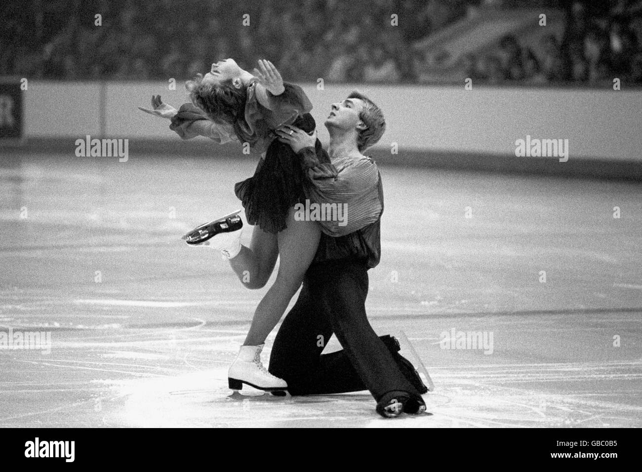 British World Ice Dance champions Jayne Torvill and Christopher Dean during their free dance routine to the music of Ravel's Bolero when it was first seen, after rehearsals in secret. Stock Photo