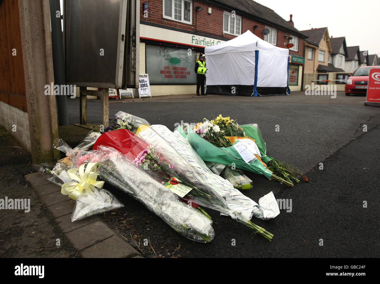 Post office robbery Stock Photo Alamy