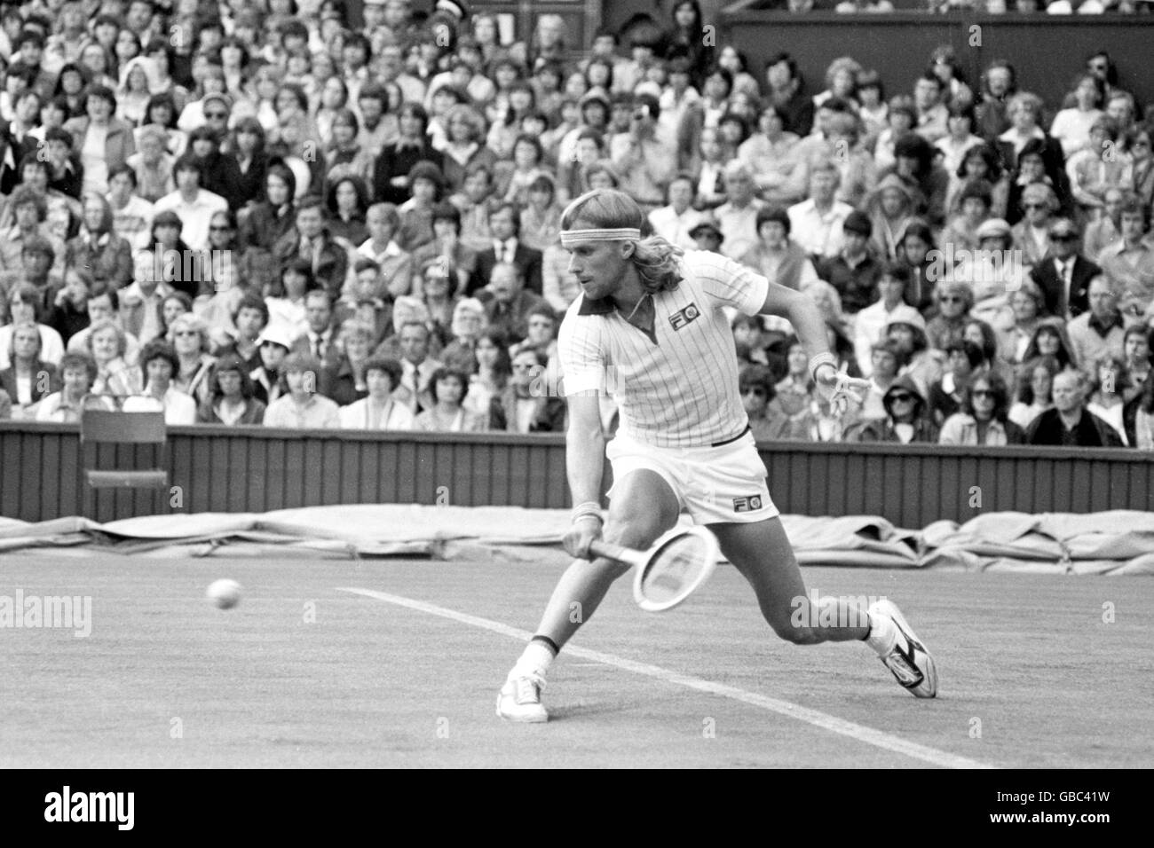 Bjorn borg backhand hi-res stock photography and images - Alamy