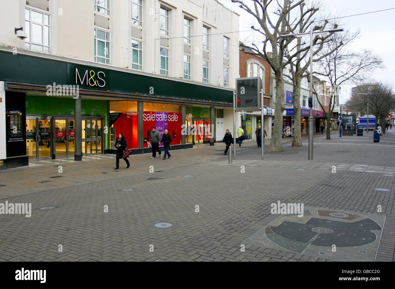 Commercial road portsmouth hires stock photography and images Alamy