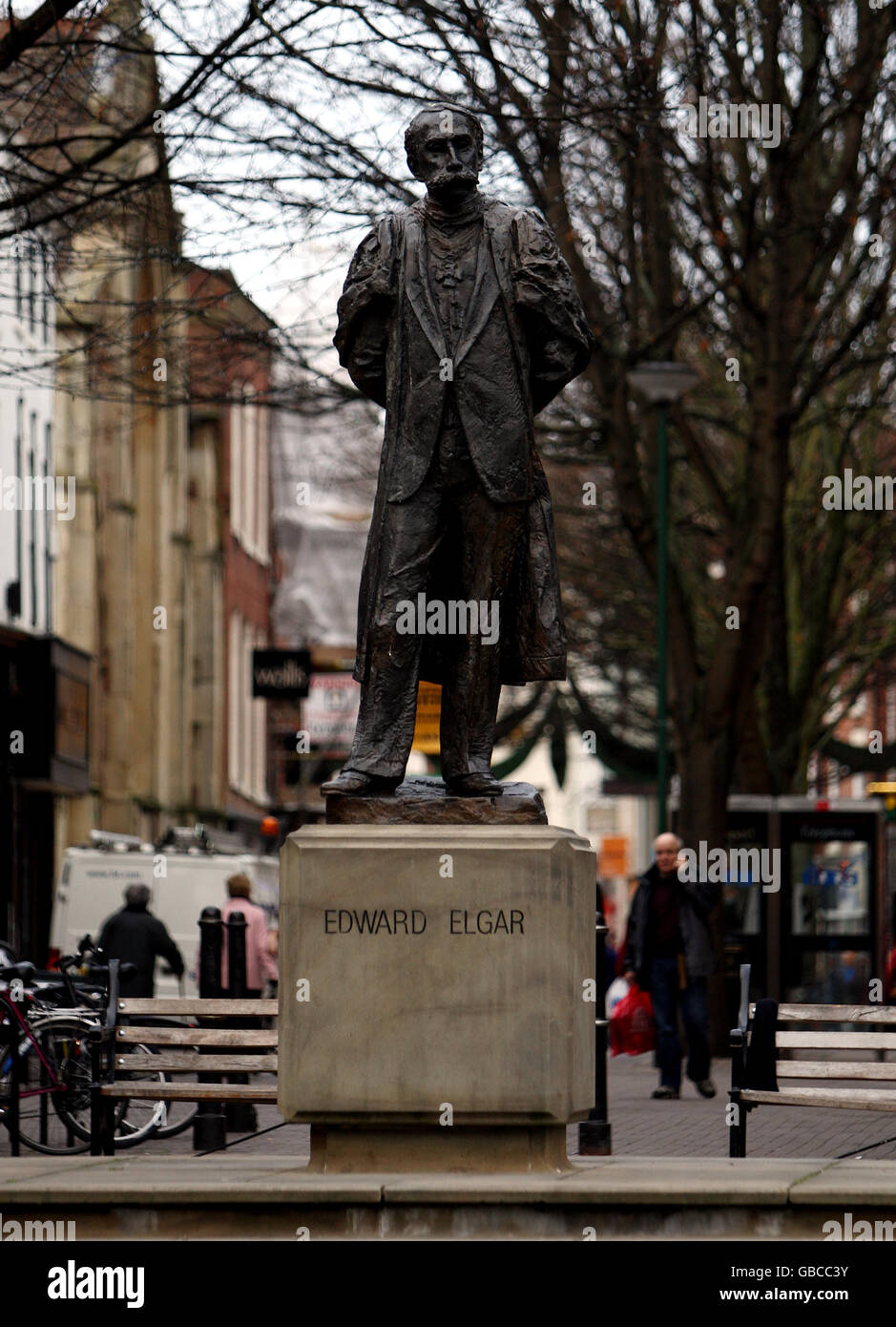 Edward Elgar Statue Worcester Stock Photo Alamy