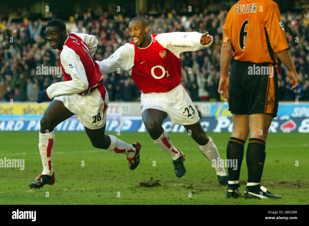 Sol campbell and kolo toure hi-res stock photography and images - Alamy