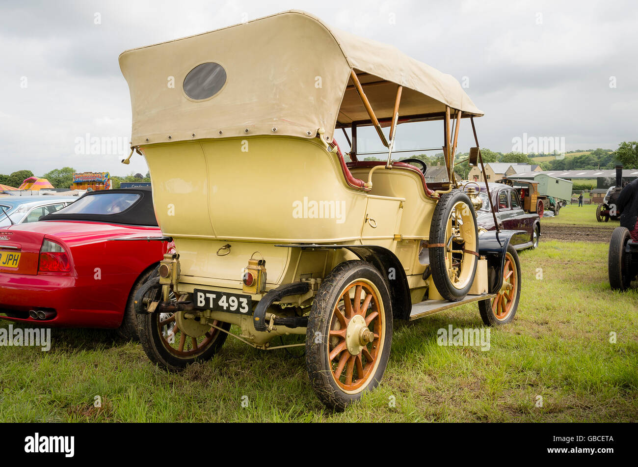Belsize Roi-de-Belges now over 100 years old at an English show Stock Photo