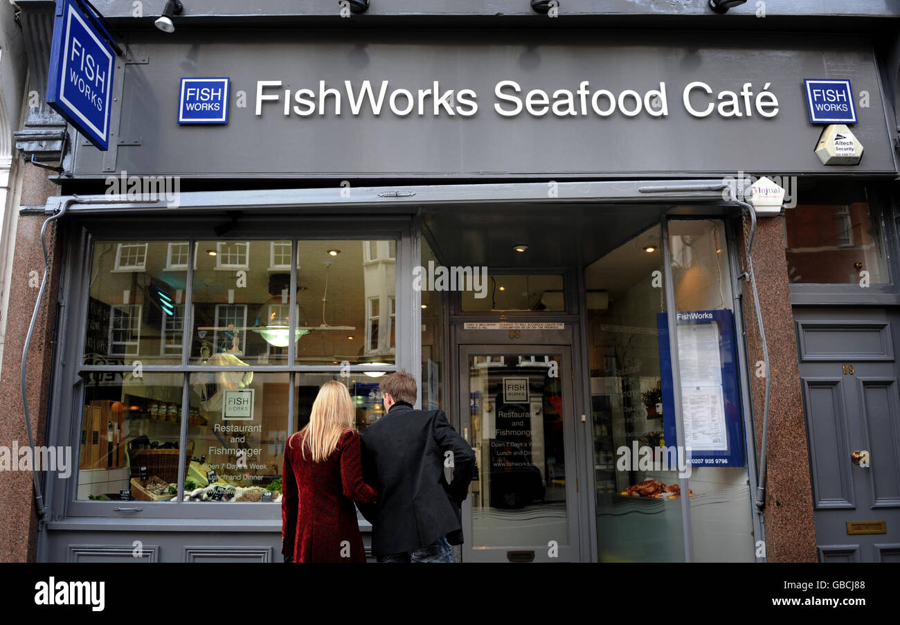 Fishworks restaurant. General view of a Fishworks restaurant on Marylebone High Street, London. Stock Photo