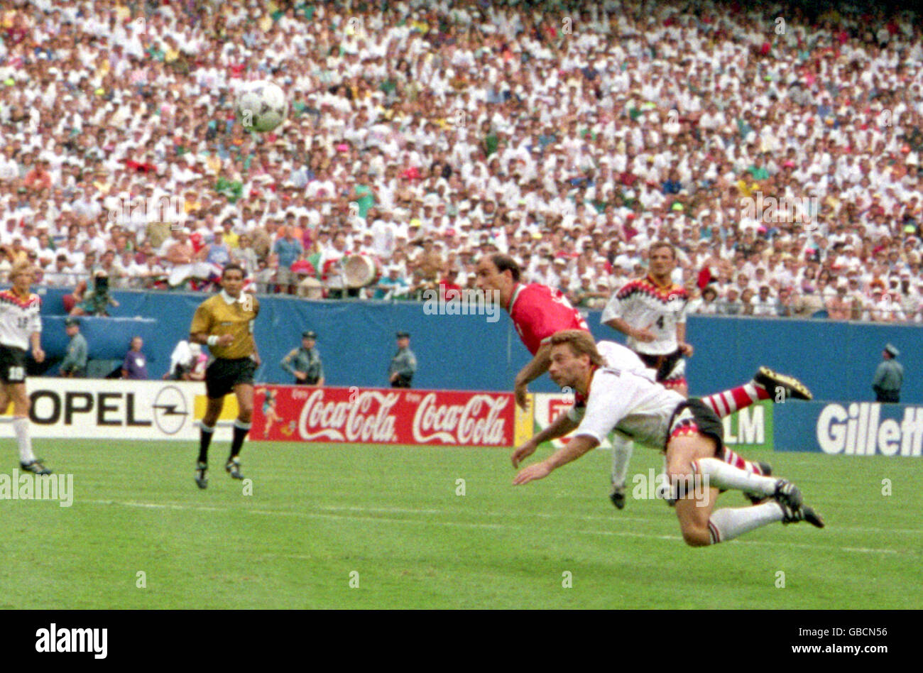 Soccer - World Cup USA 94 - Group A - USA v Colombia Stock Photo