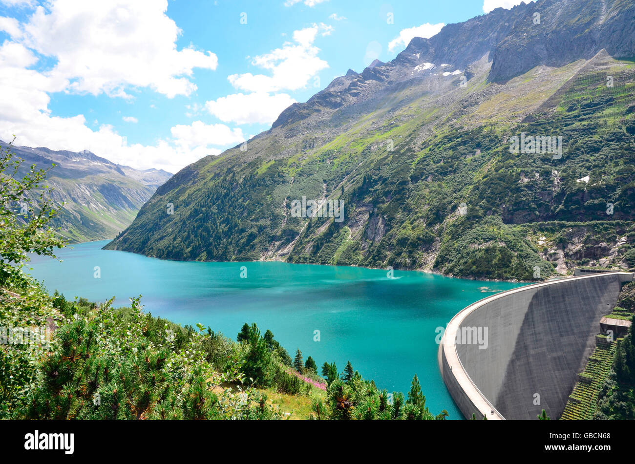 Gebirge, Wasserspeicher, Speichersee, Zillergruendl, Zillertal, Tirol ...