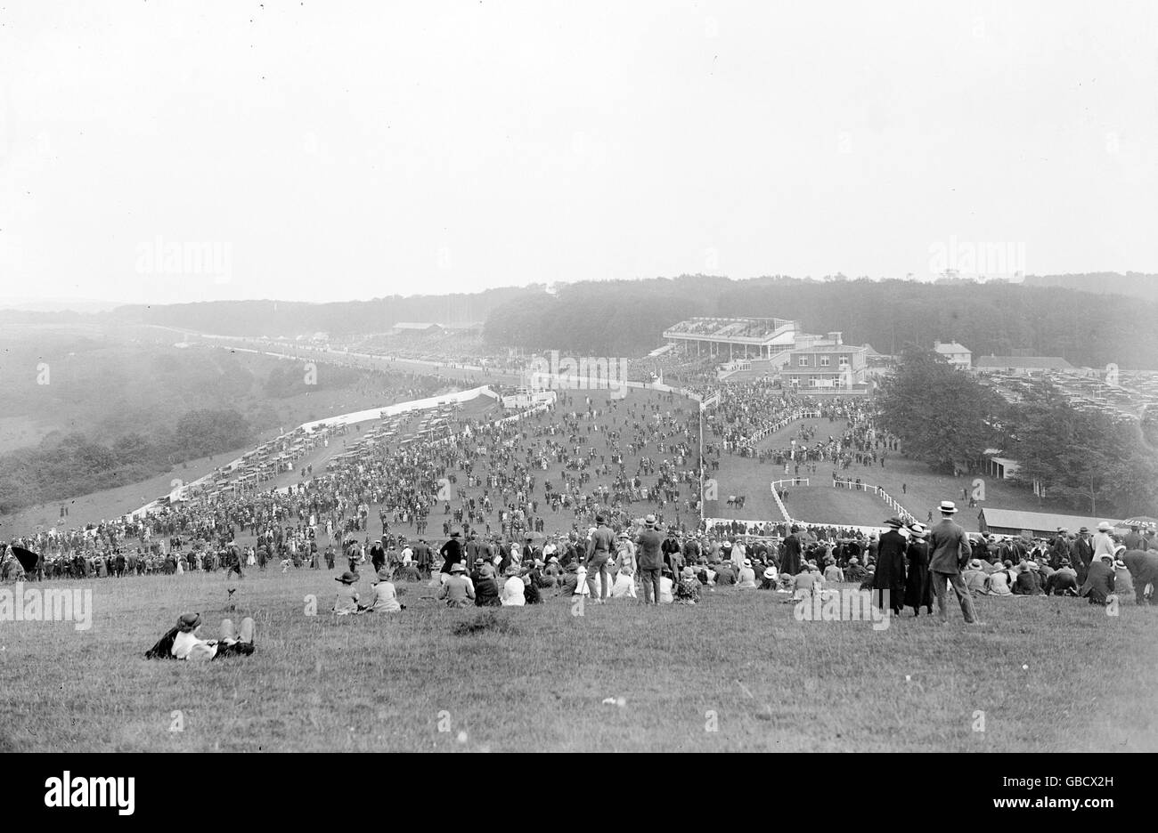 Horse Racing - Courses - Goodwood - 1922. A general view of the racecourse at Goodwood in Sussex Stock Photo