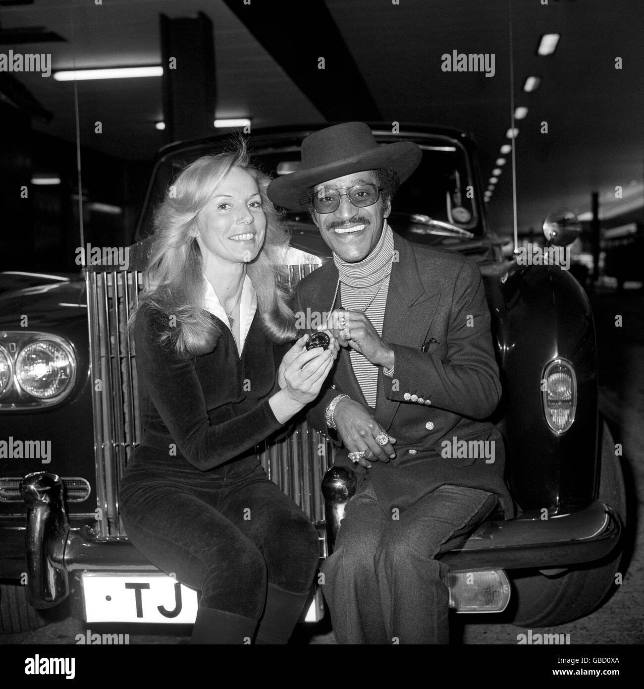 Sammy davis jr hi-res stock photography and images - Alamy