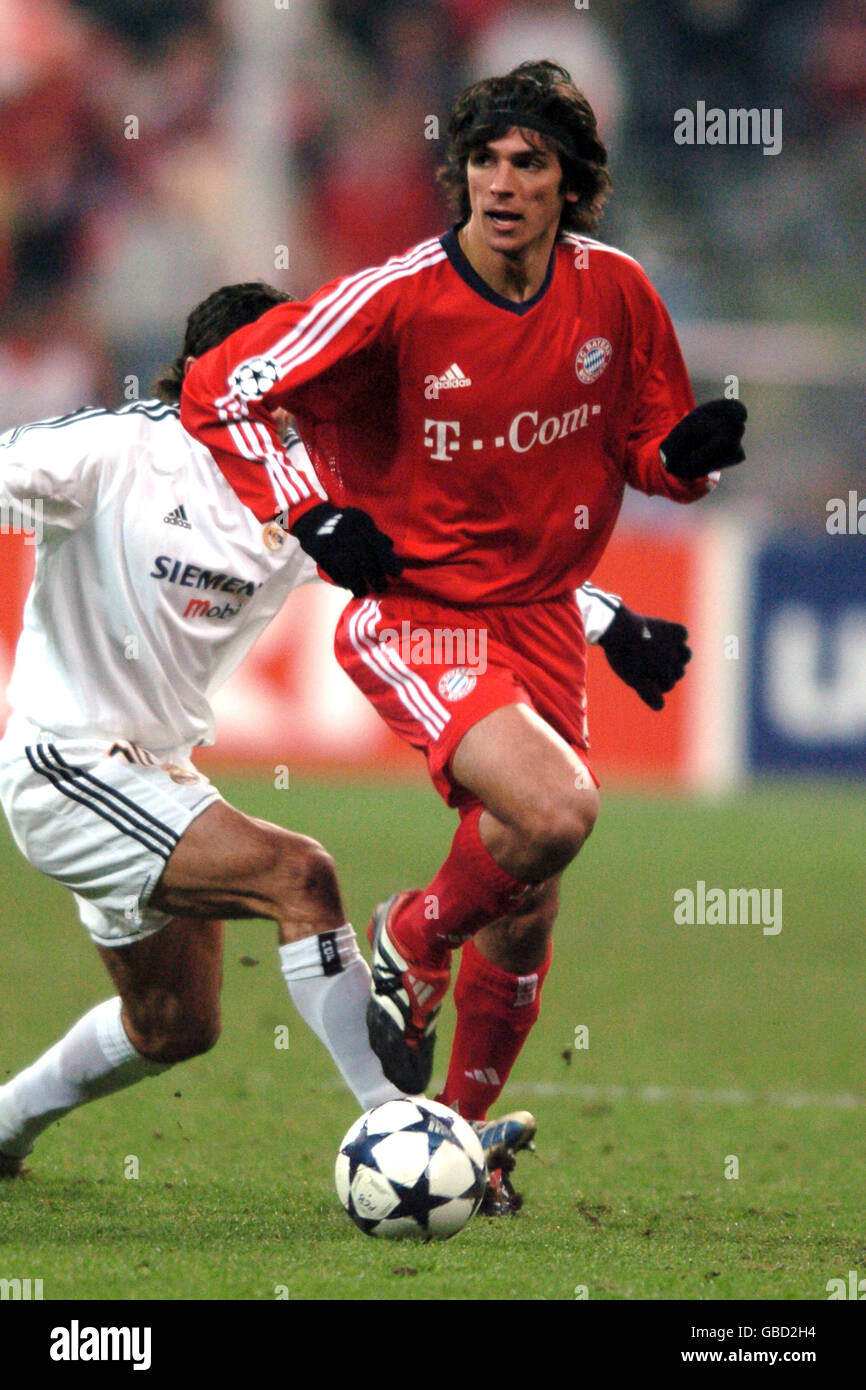 ROQUE SANTA CRUZ PARAGUAY & BAYERN MUNICH WORLD CUP FRANKFURT GERMANY 10  June 2006 Stock Photo - Alamy