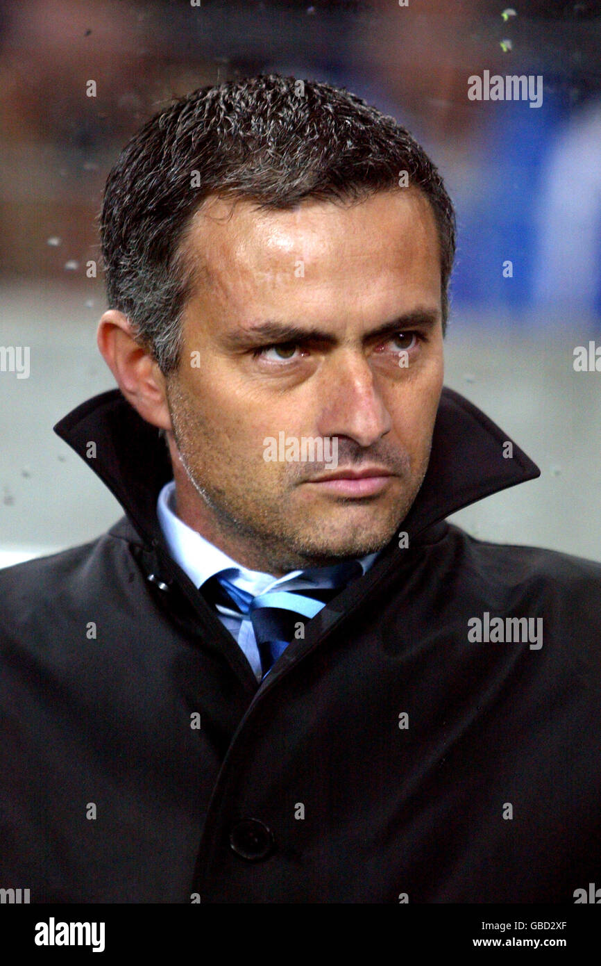 Porto Soccer Coach Jose Mourinho Hi res Stock Photography And Images 