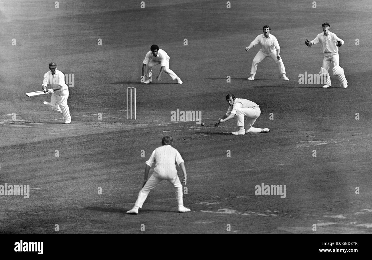 Lancashires harry pilling plays shot to kents bob woolmer cr hires