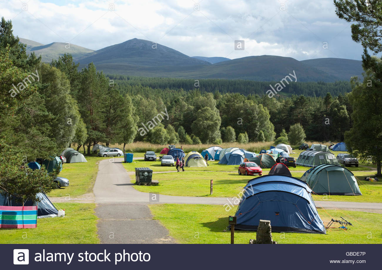 Campsite Tents People High Resolution Stock Photography And Images Alamy