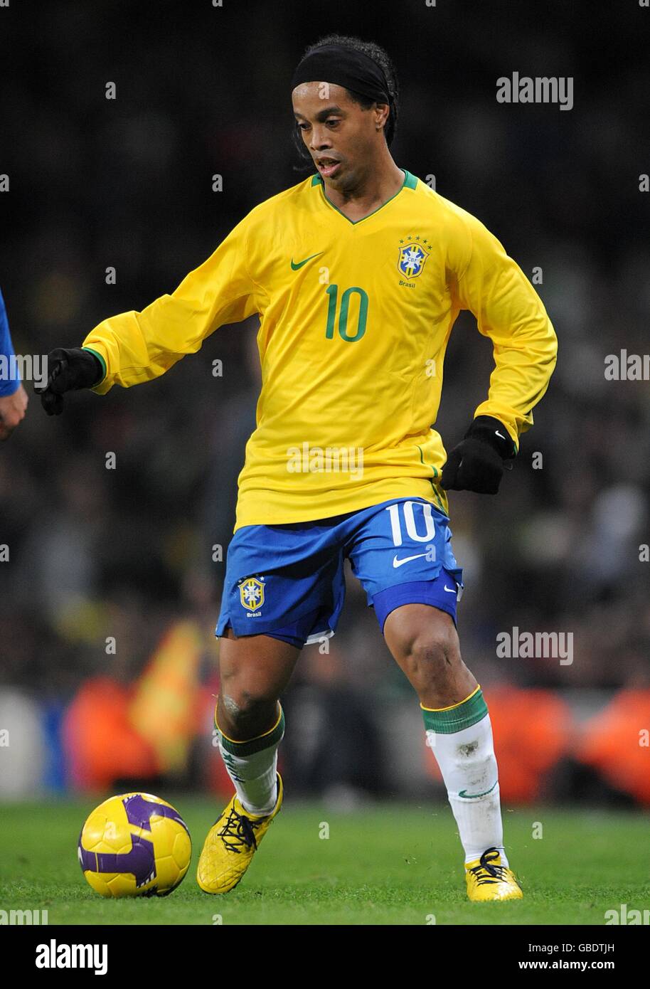 Soccer - International Friendly - Italy v Brazil - Emirates