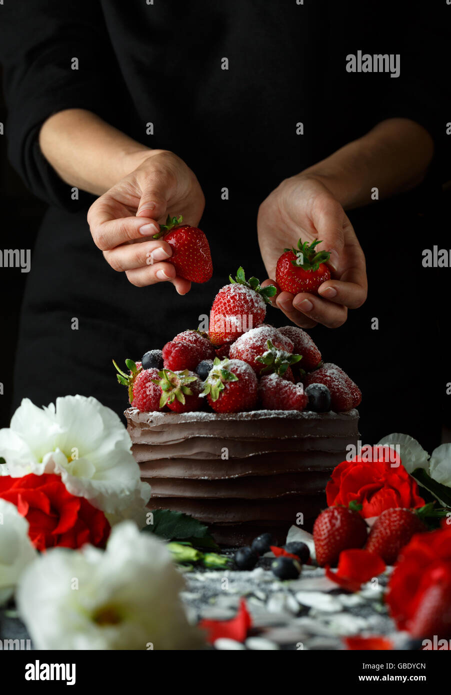 Color cake with strawberries hi-res stock photography and images - Alamy