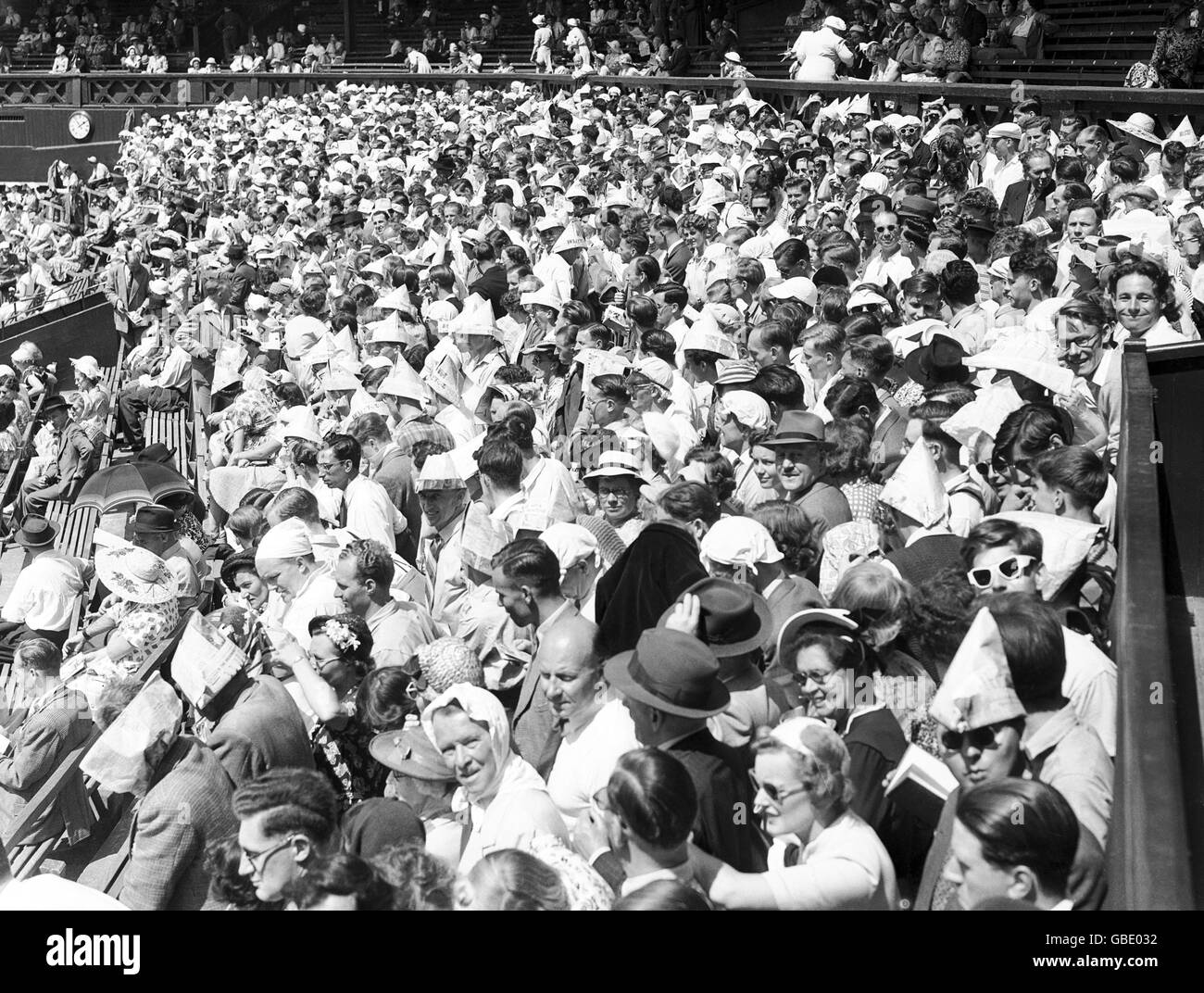 First Wimbledon Wimbledon tennis crowd Black and White Stock Photos & Images - Alamy