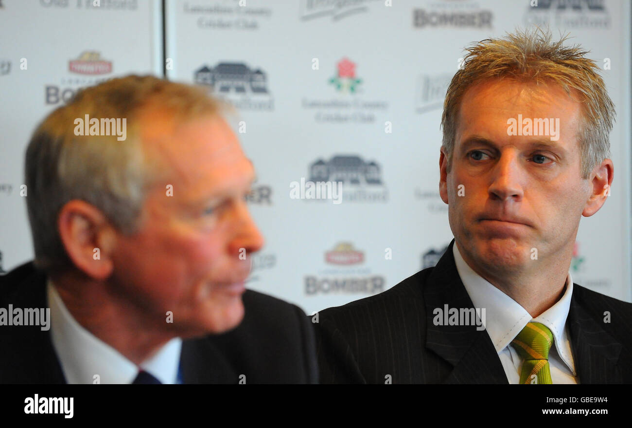 New Lancashire County Cricket Club head coach Peter Moores (right) alongside Chief Executive Jim Cumbes during the press conference at Old Trafford Cricket Ground, Manchester. Stock Photo