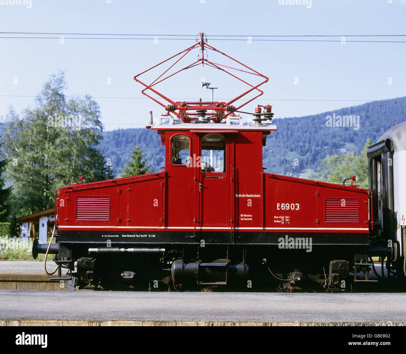 transport / transportation, railway, class 169, E - 69, Oberammergau, Bayern, Deutschland, 20th century, historic, historical, electric locomotive, contact wire, trolley wire, over-head cable, contact wires, trolley wires, over-head cables, locomotive, loco, railway, railroad, railways, railroads, 1990s, Additional-Rights-Clearences-Not Available Stock Photo