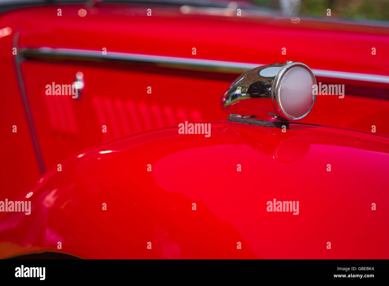 Detail of the front wing of a 1950s MG TF Sports car, England. Stock Photo