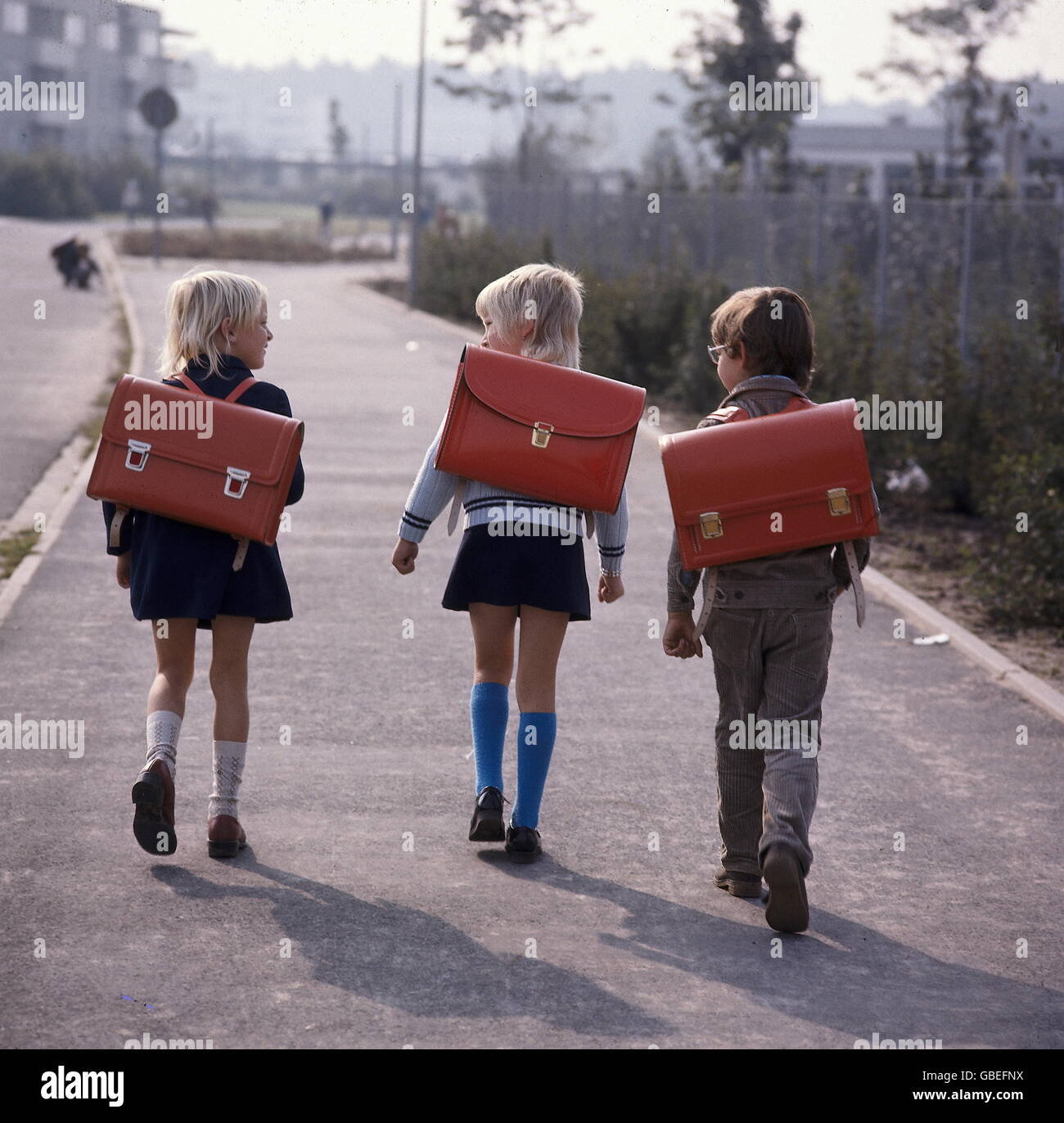 Book satchel 1960 2025