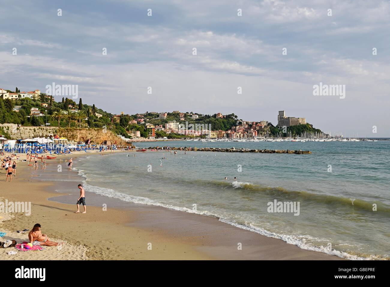 beach, cityscape, castle, Hafen, Lerici, La Spezia Province, Liguria, Italy Stock Photo