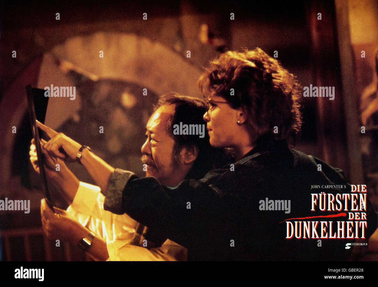 Prince Of Darkness Aka Die Fursten Der Dunkelheit Usa 1987 Regie John Carpenter Darsteller Victor Wong Lisa Blount Stock Photo Alamy